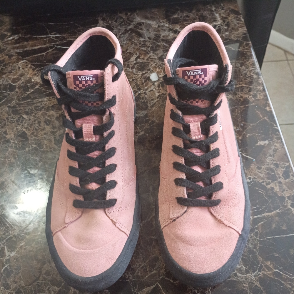 Vans Women's Pink and Black Sneakers